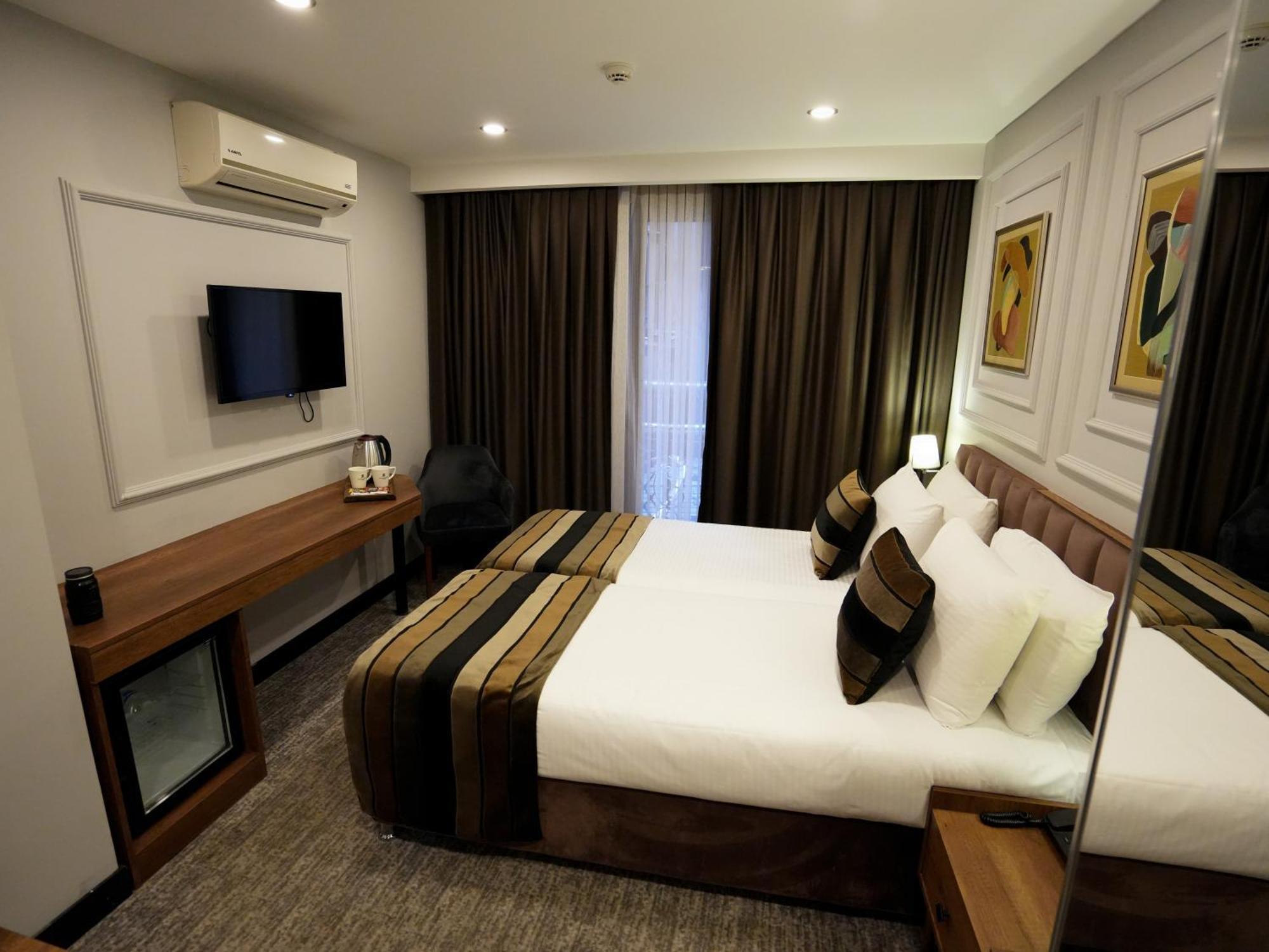 Zalel Hotels Laleli Provincia di Provincia di Istanbul Esterno foto